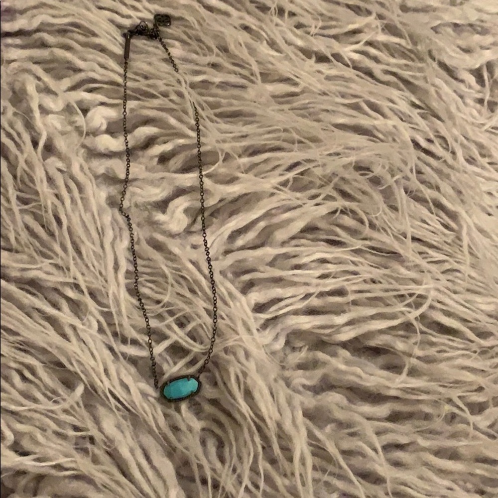 Kendra Scott necklace!